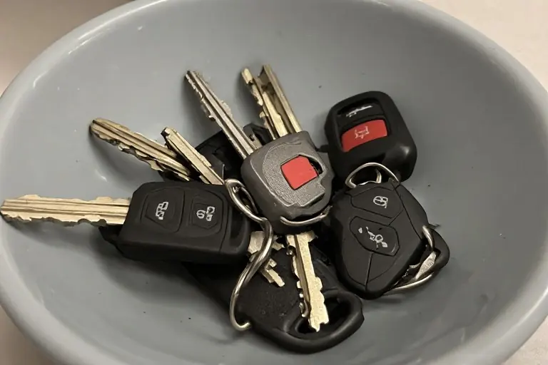 Illustrative stock image of car keys placed in a bowl